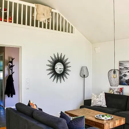 3 Bedroom Lovely In